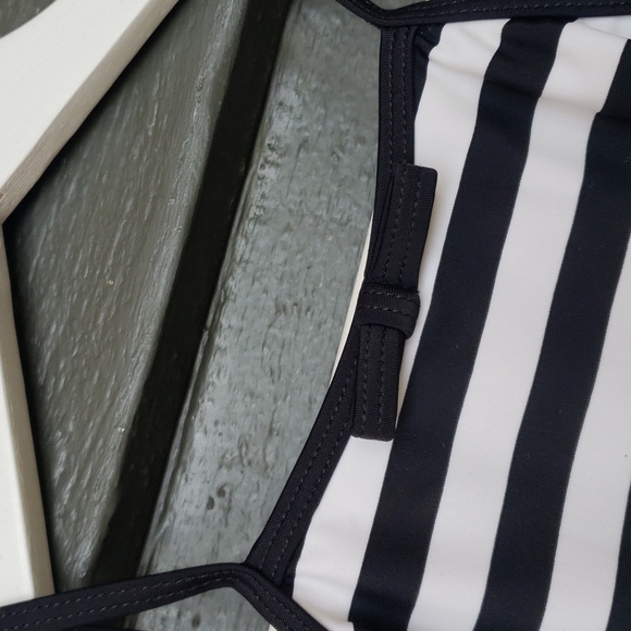 KATE SPADE New York Girls Striped Side Cutout 1 PC Swimsuit Black White sz 12 - Picture 7 of 13